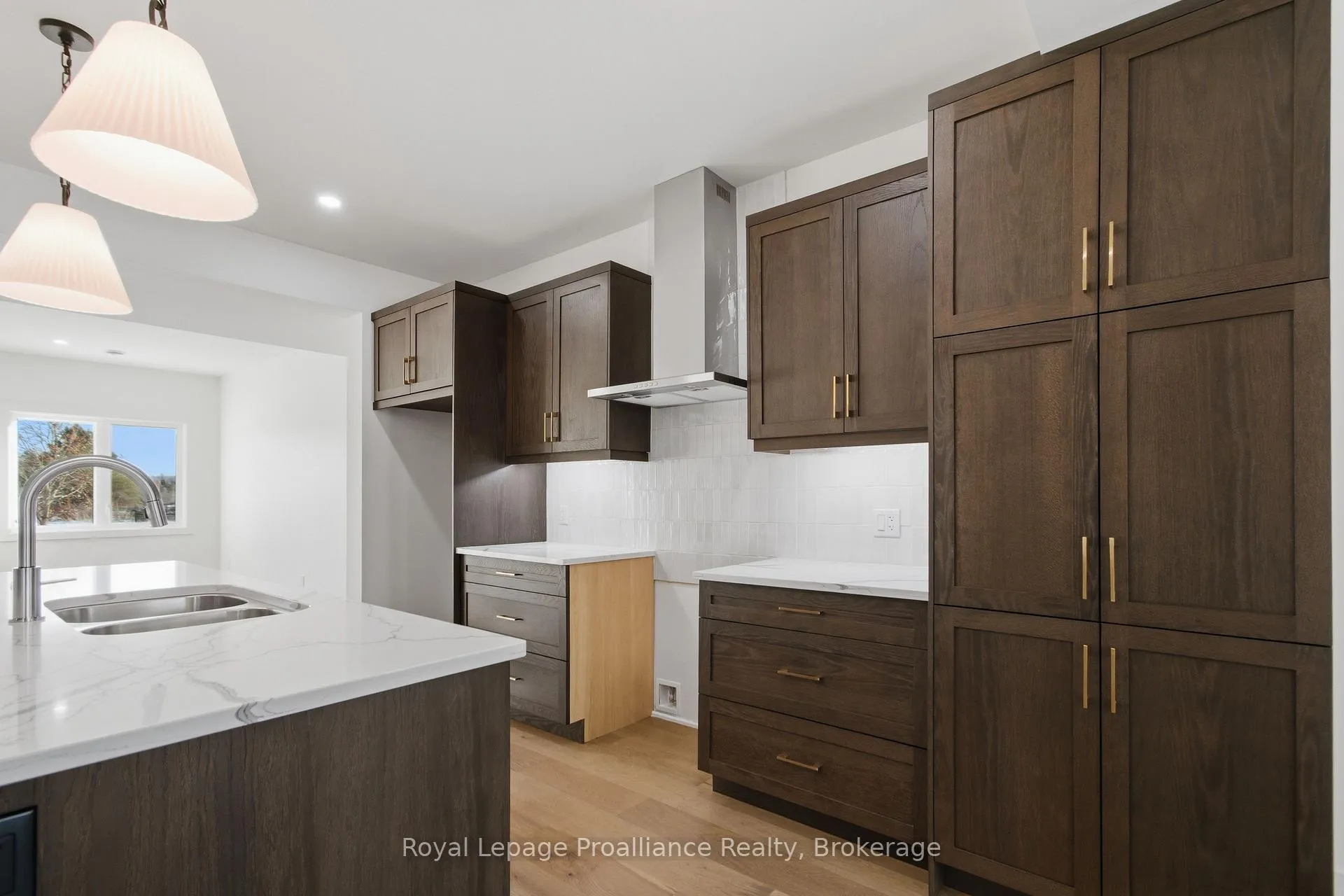 Photo 7 of 39 Fraser Drive, Quinte West, Sidney Ward — HOMEH