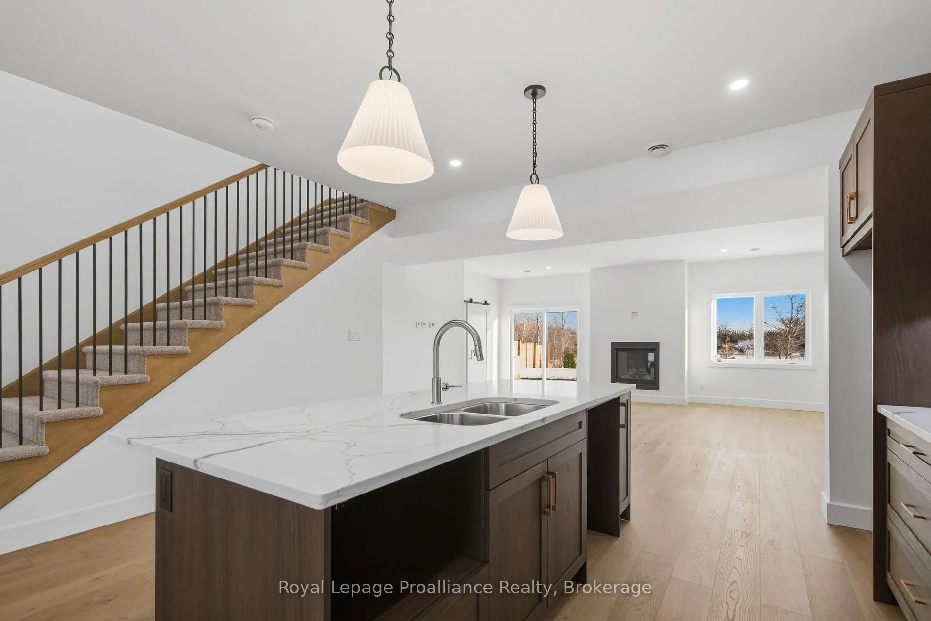 Photo 8 of 39 Fraser Drive, Quinte West, Sidney Ward — HOMEH