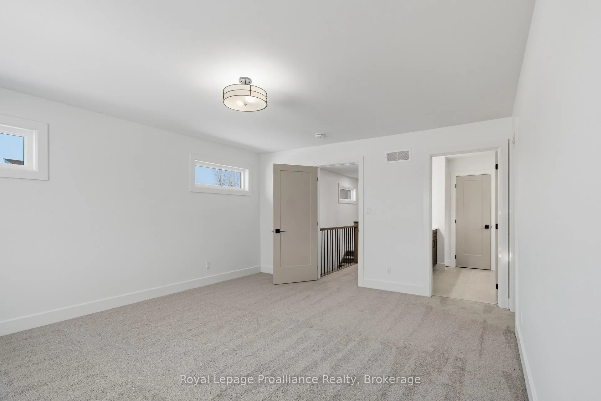 Photo 21 of 39 Fraser Drive, Quinte West, Sidney Ward — HOMEH
