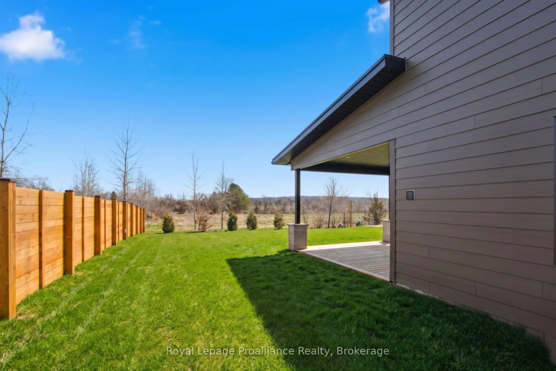 Photo 30 of 39 Fraser Drive, Quinte West, Sidney Ward — HOMEH