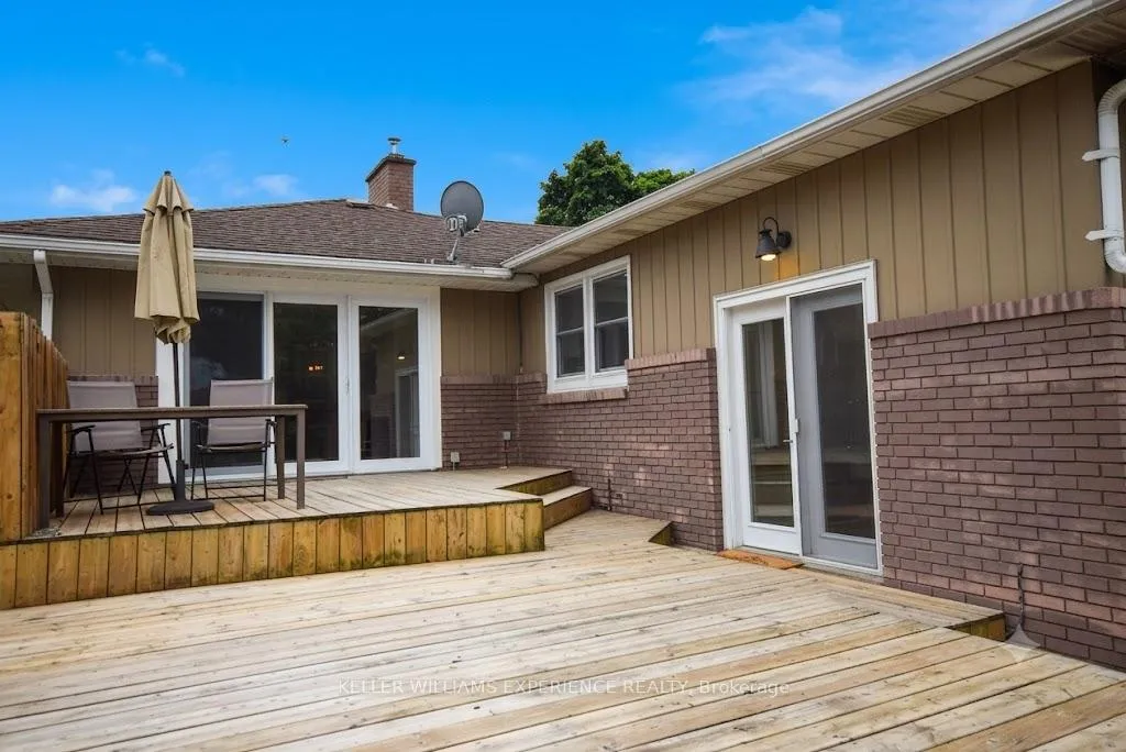 Photo 6 of 59 Wiltshire Drive, Chatham-Kent, Chatham — HOMEH