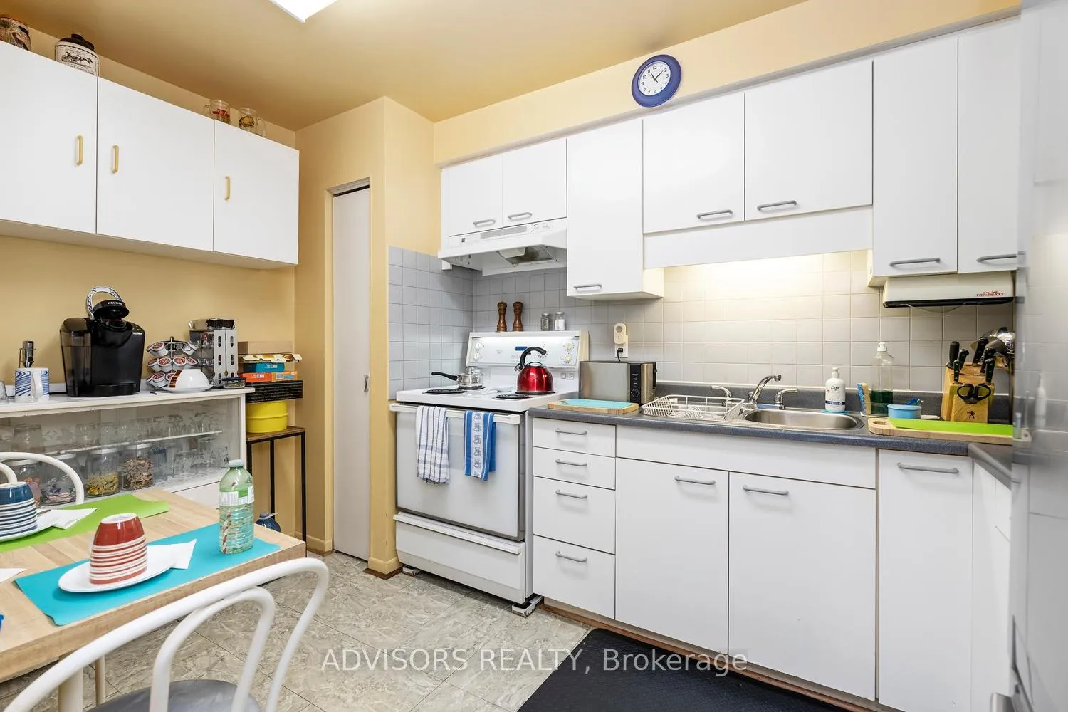 Photo 7 of Unit 121, 256 John Garland Boulevard, Etobicoke, West Humber-Clairville — HOMEH
