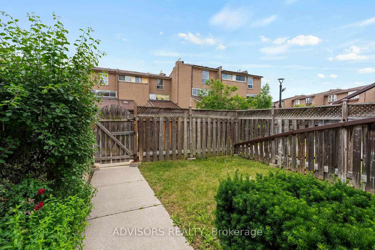 Photo 15 of Unit 121, 256 John Garland Boulevard, Etobicoke, West Humber-Clairville — HOMEH