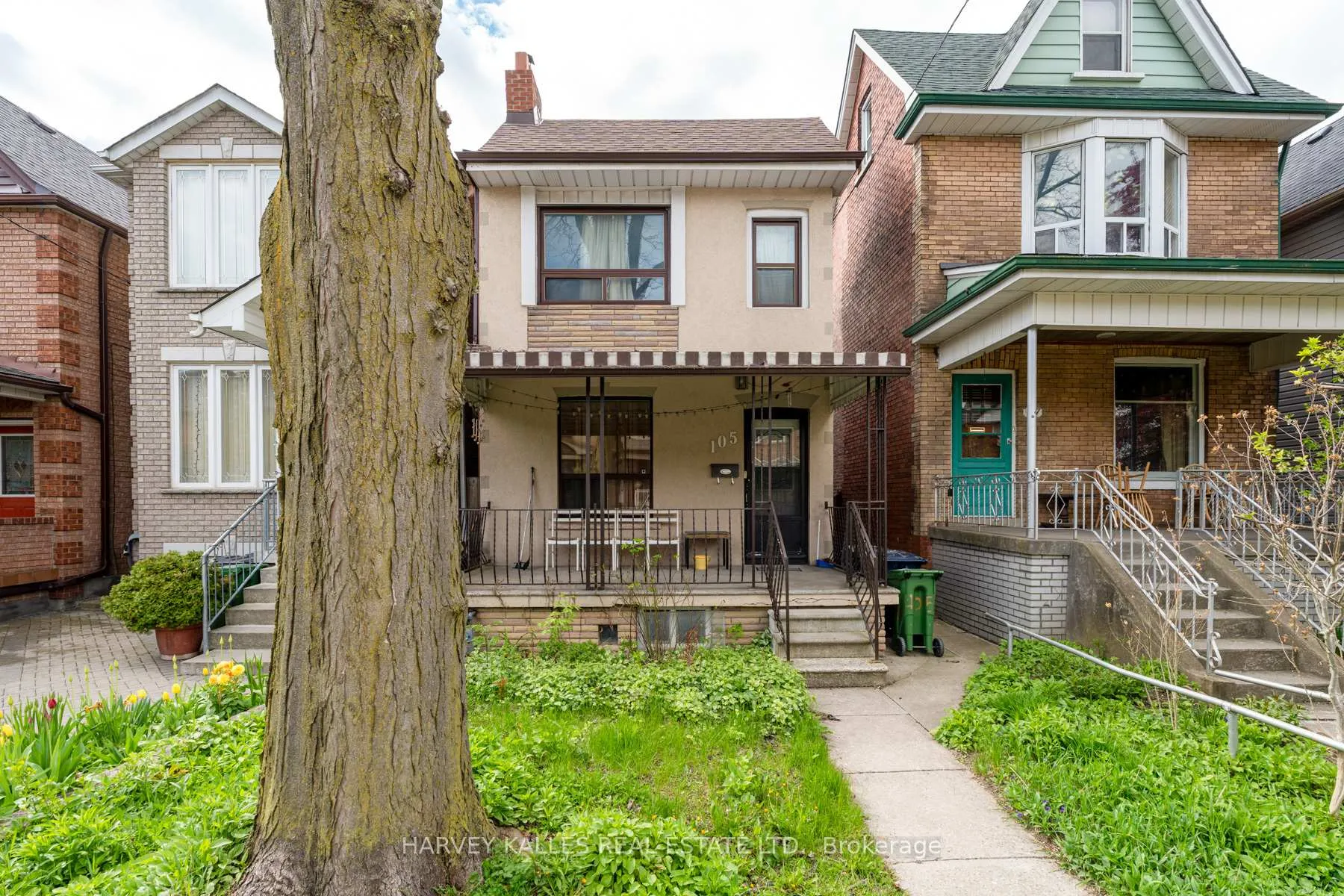 Photo 2 of 105 Melville Avenue, Toronto, Dovercourt-Wallace Emerson-Junction — HOMEH