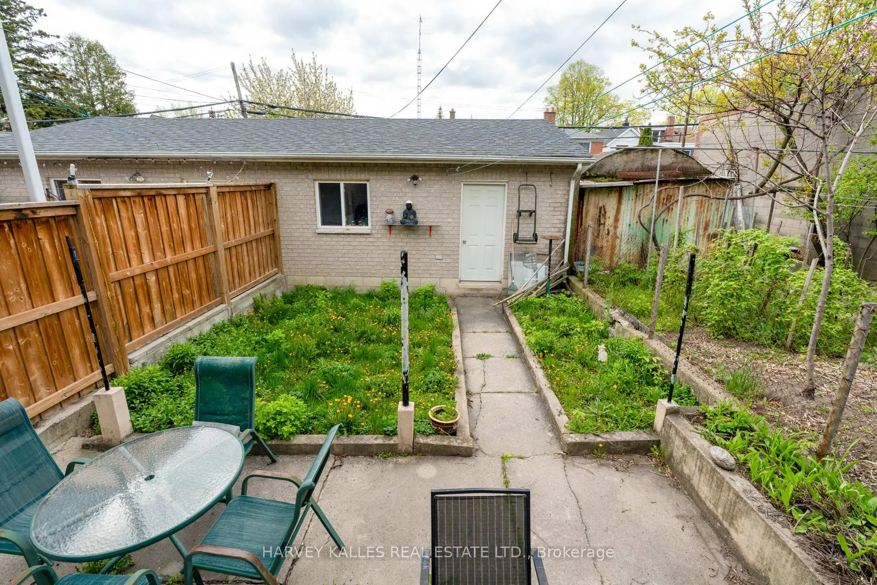 Photo 22 of 105 Melville Avenue, Toronto, Dovercourt-Wallace Emerson-Junction — HOMEH