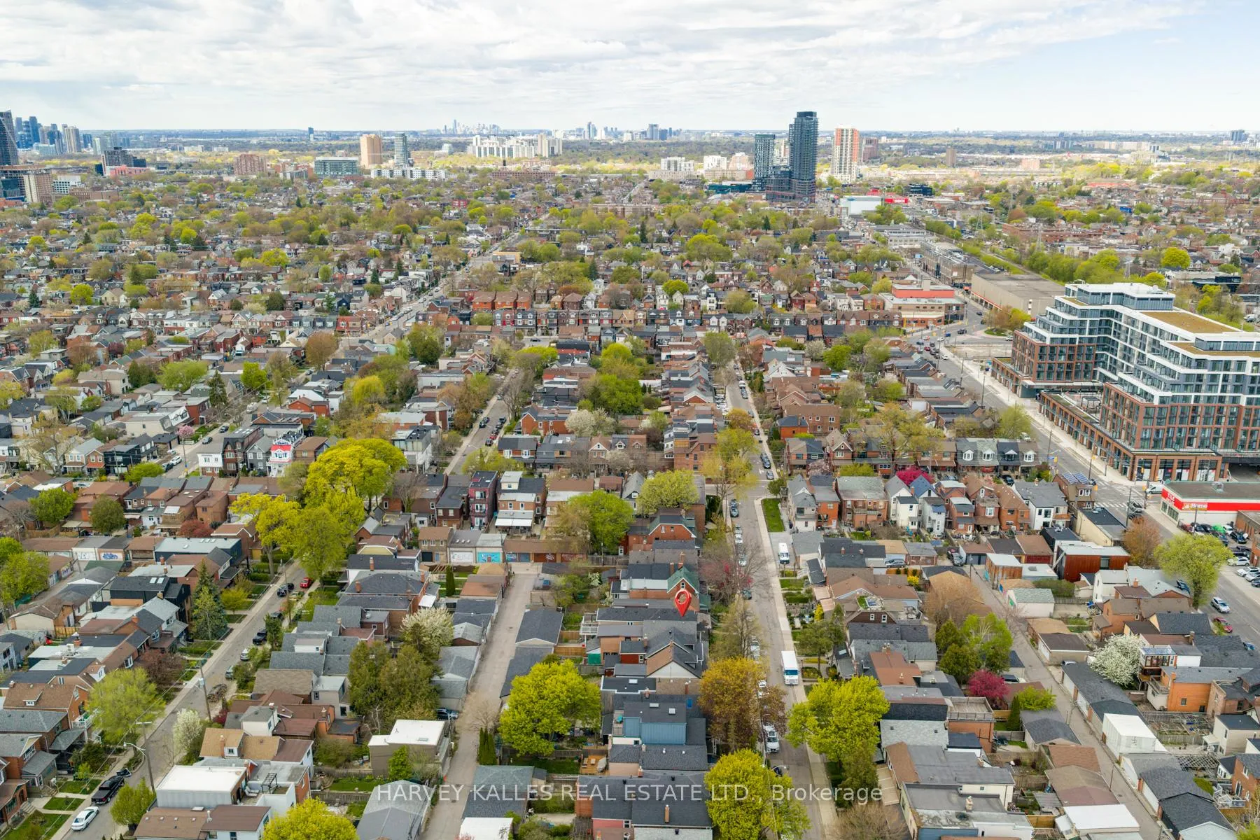 Photo 40 of 105 Melville Avenue, Toronto, Dovercourt-Wallace Emerson-Junction — HOMEH