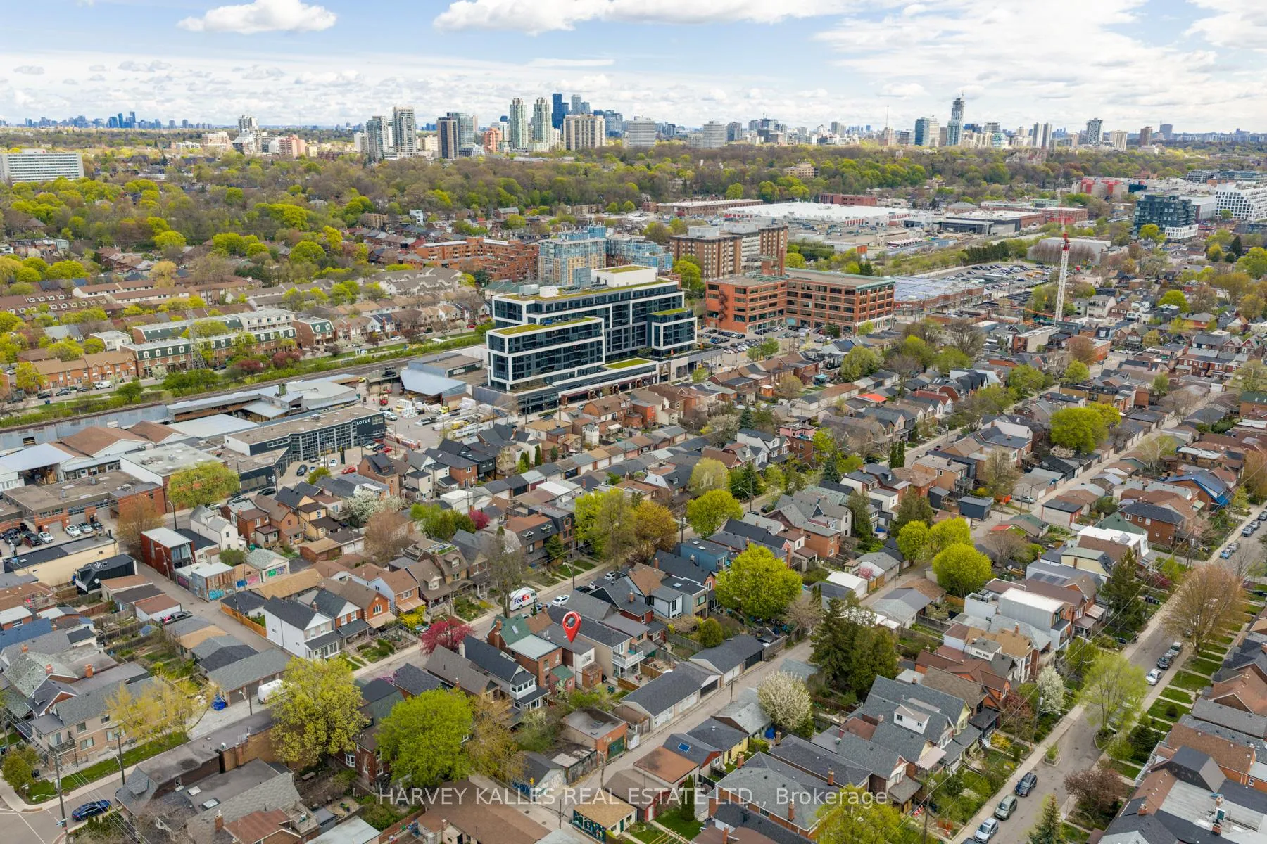 Photo 43 of 105 Melville Avenue, Toronto, Dovercourt-Wallace Emerson-Junction — HOMEH