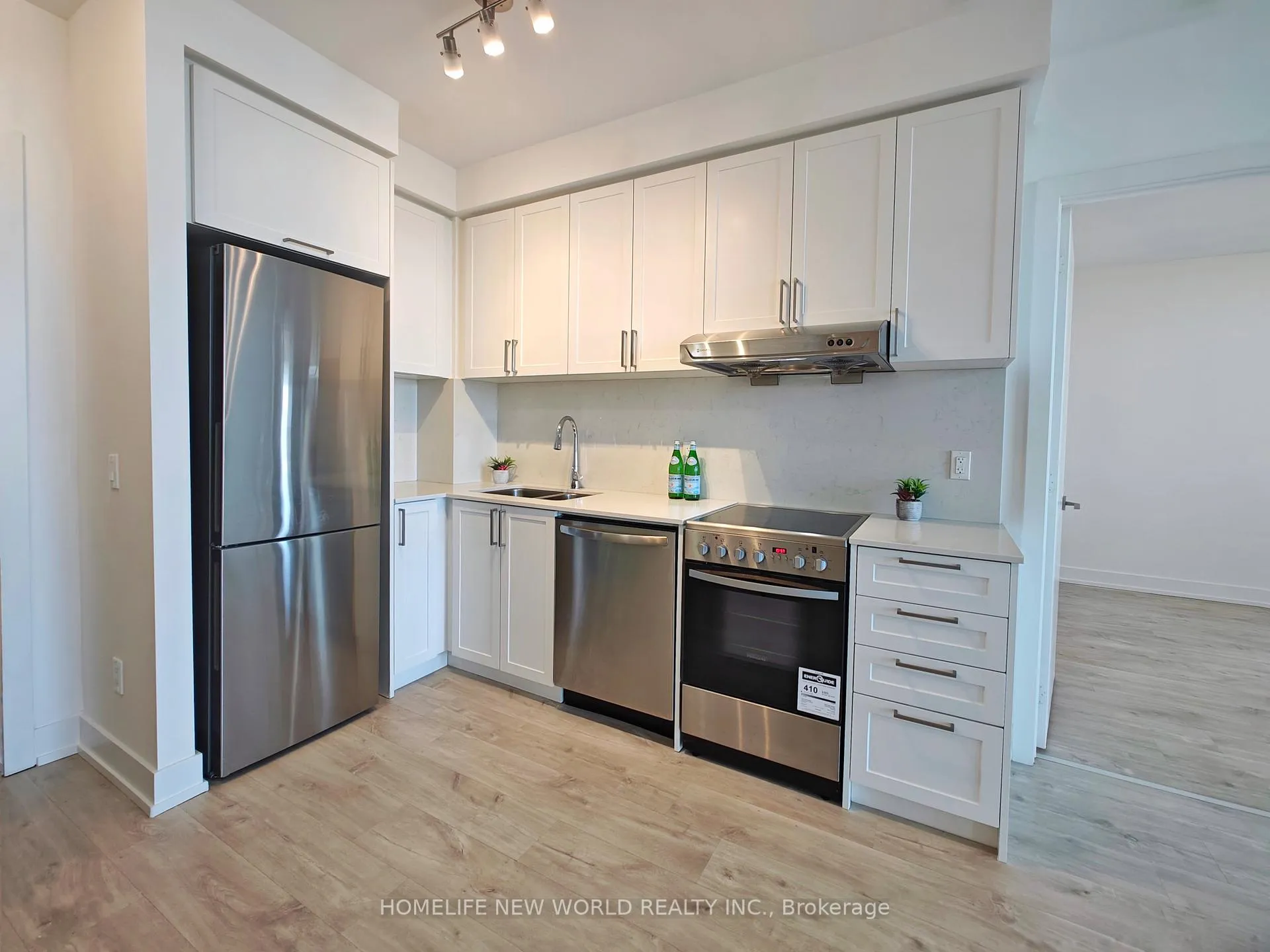 Photo 3 of Unit 719W, 268 Buchanan Drive, Markham, Unionville — HOMEH