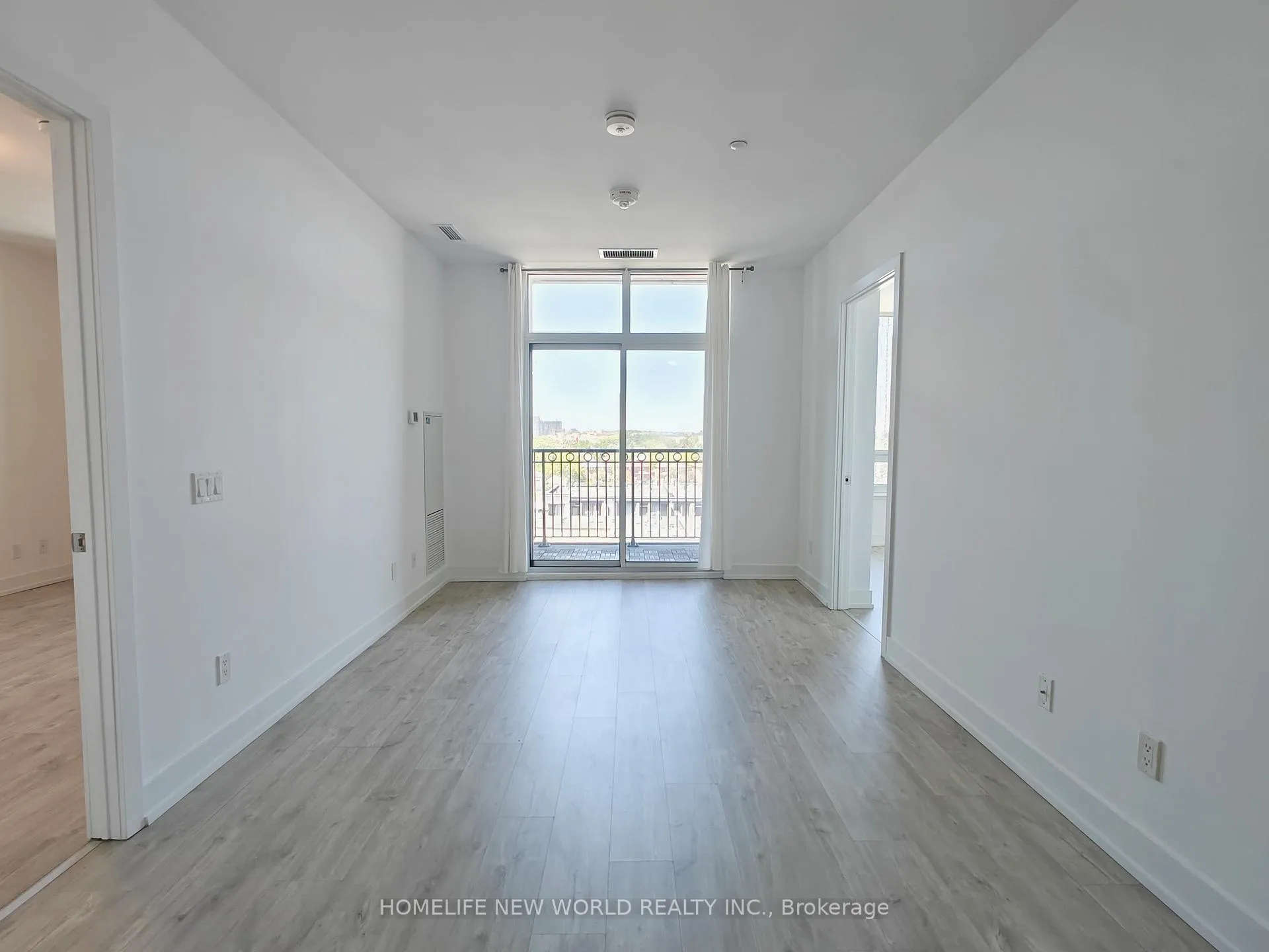 Photo 5 of Unit 719W, 268 Buchanan Drive, Markham, Unionville — HOMEH