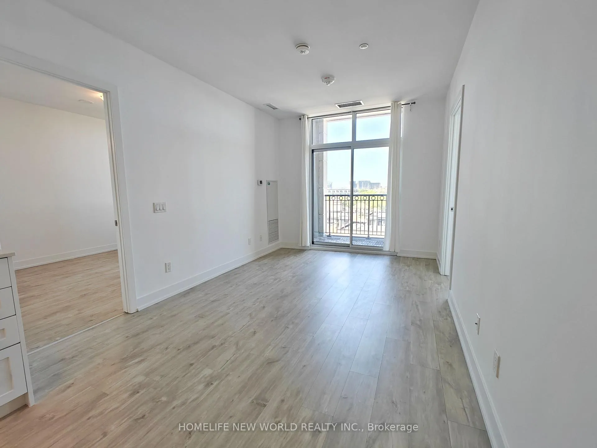 Photo 6 of Unit 719W, 268 Buchanan Drive, Markham, Unionville — HOMEH