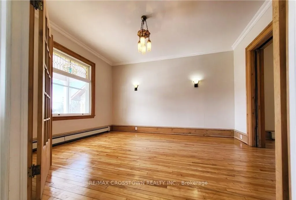 Photo 9 of Unit front, 406 Algonquin Avenue, North Bay, Central — HOMEH