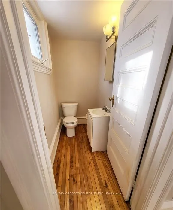 Photo 12 of Unit front, 406 Algonquin Avenue, North Bay, Central — HOMEH