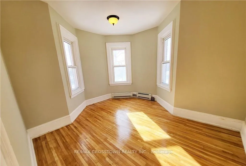 Photo 14 of Unit front, 406 Algonquin Avenue, North Bay, Central — HOMEH