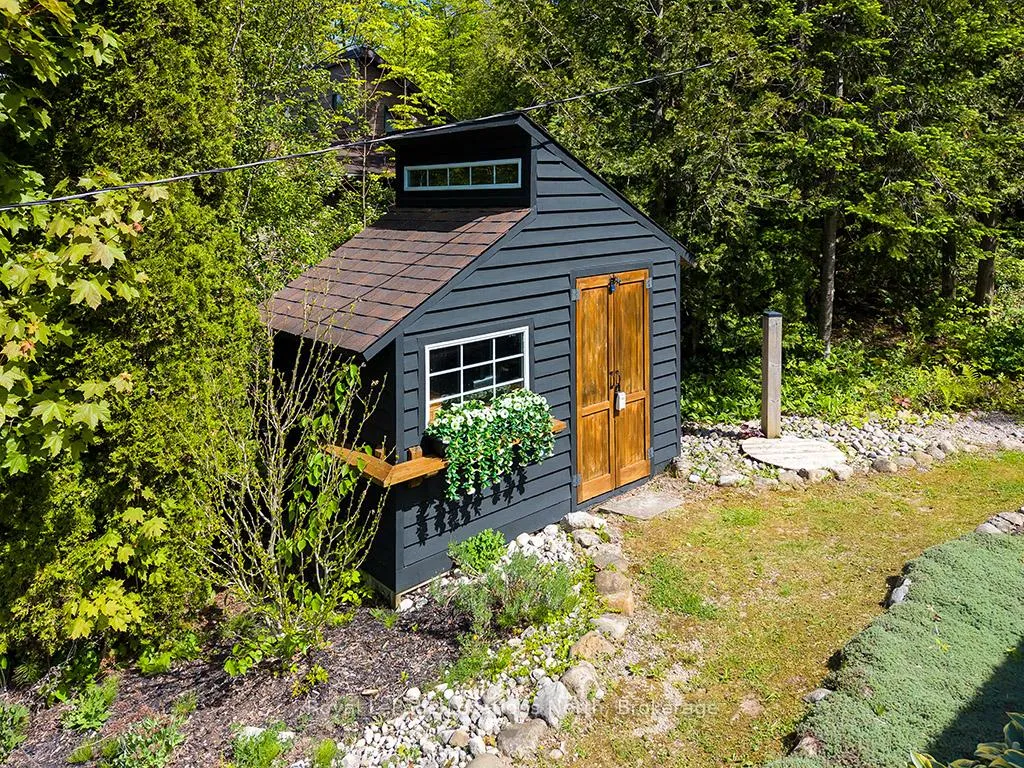 Photo 37 of 104 Old 26 Highway, Meaford — HOMEH