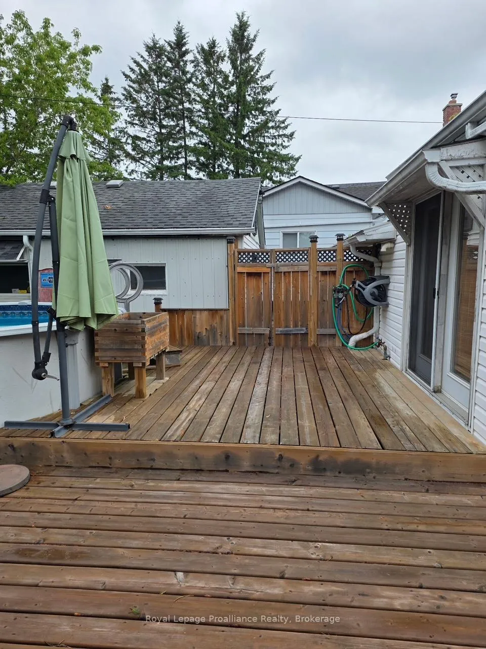 Photo 11 of 42 Kerr Crescent, Quinte West, Trenton Ward — HOMEH