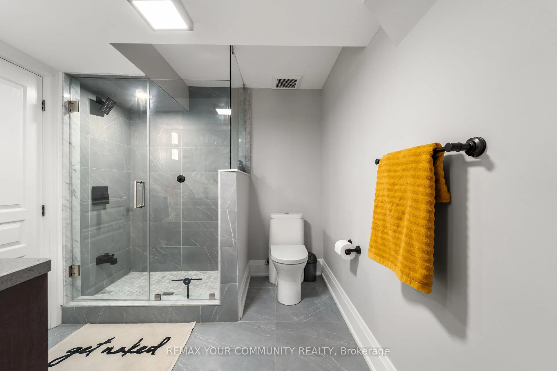 Photo 16 of Unit Basement, 12924 Keele Street, King, King City — HOMEH