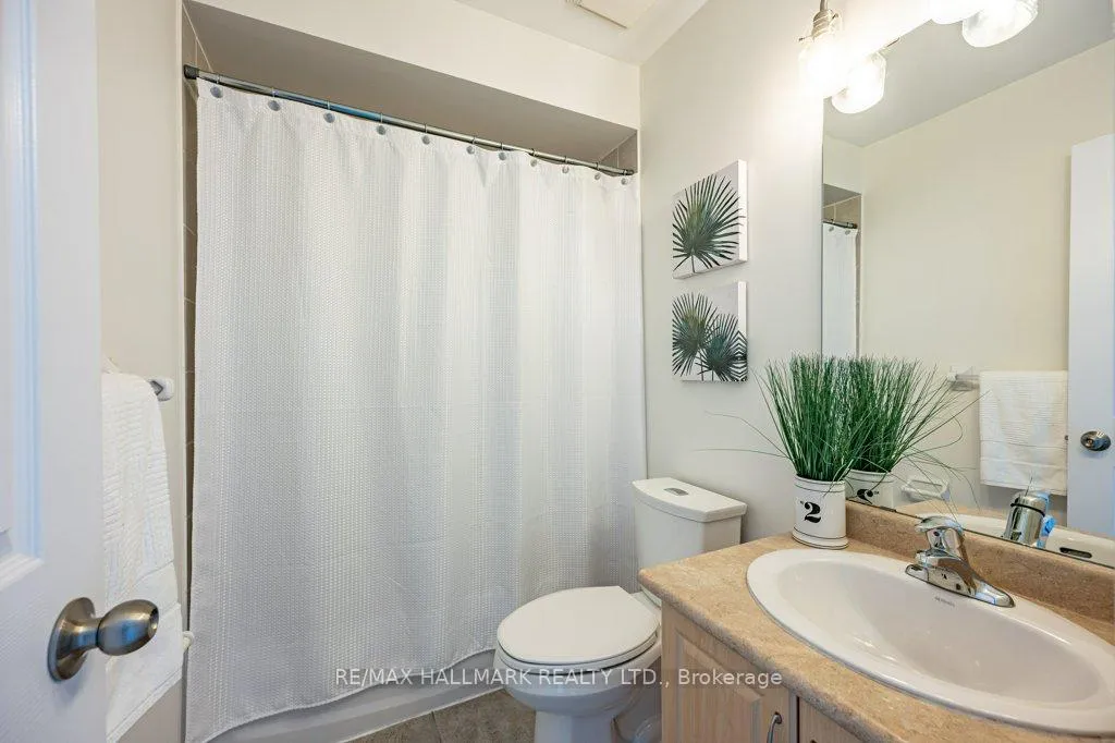 Photo 19 of 3 Chimes Lane, Etobicoke, Stonegate-Queensway — HOMEH