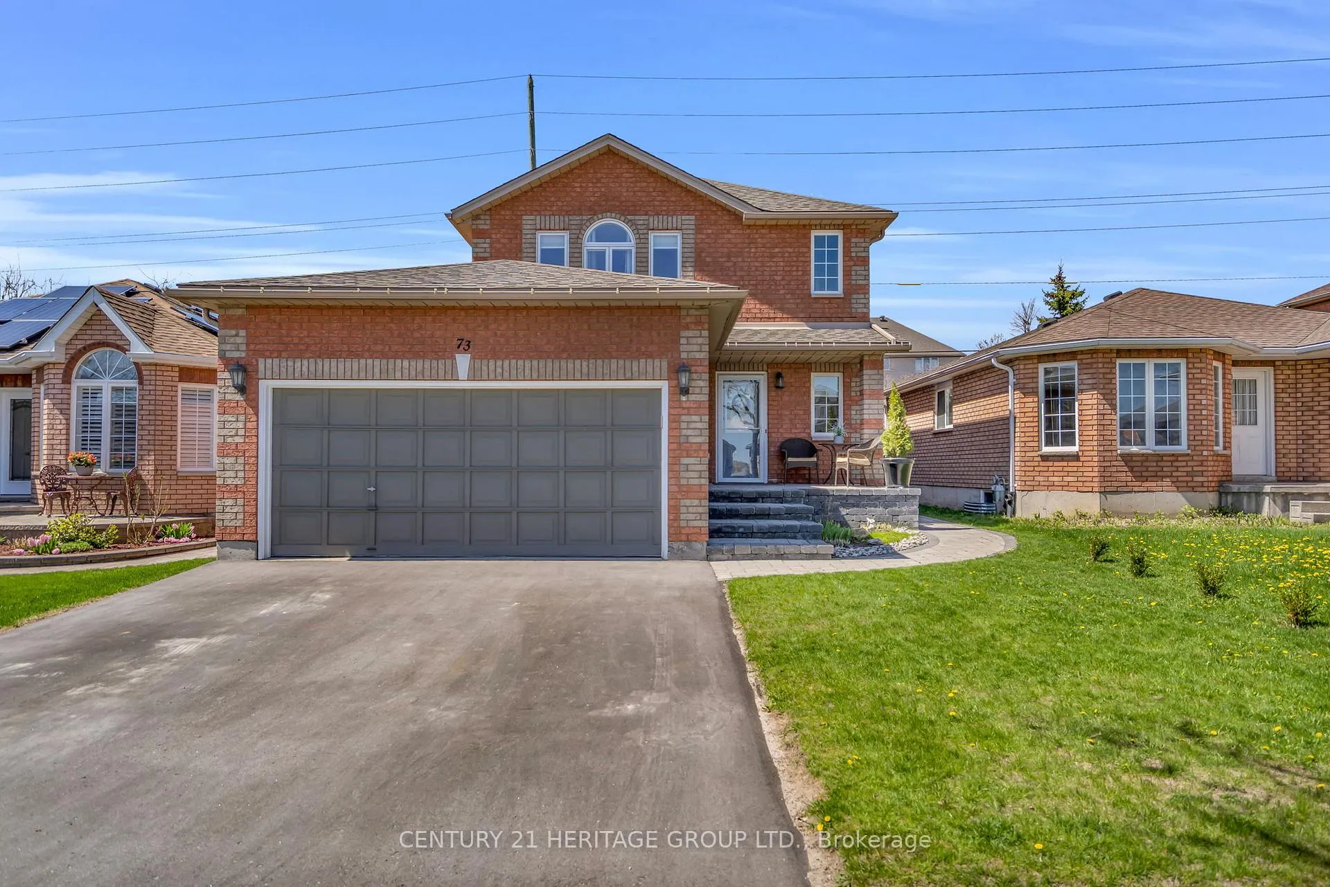 Photo 3 of 73 Stollar Boulevard, Barrie, Little Lake — HOMEH