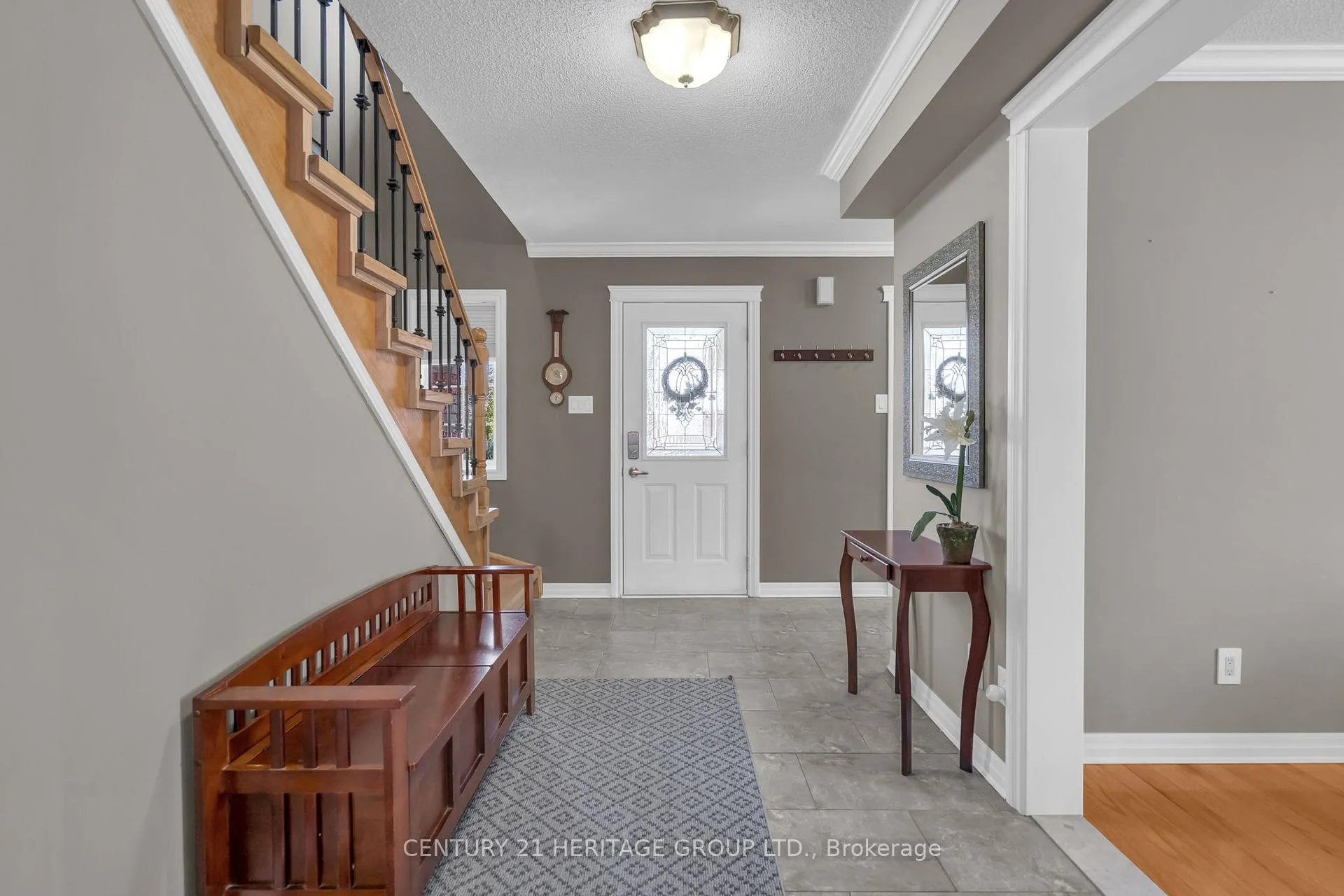 Photo 11 of 73 Stollar Boulevard, Barrie, Little Lake — HOMEH