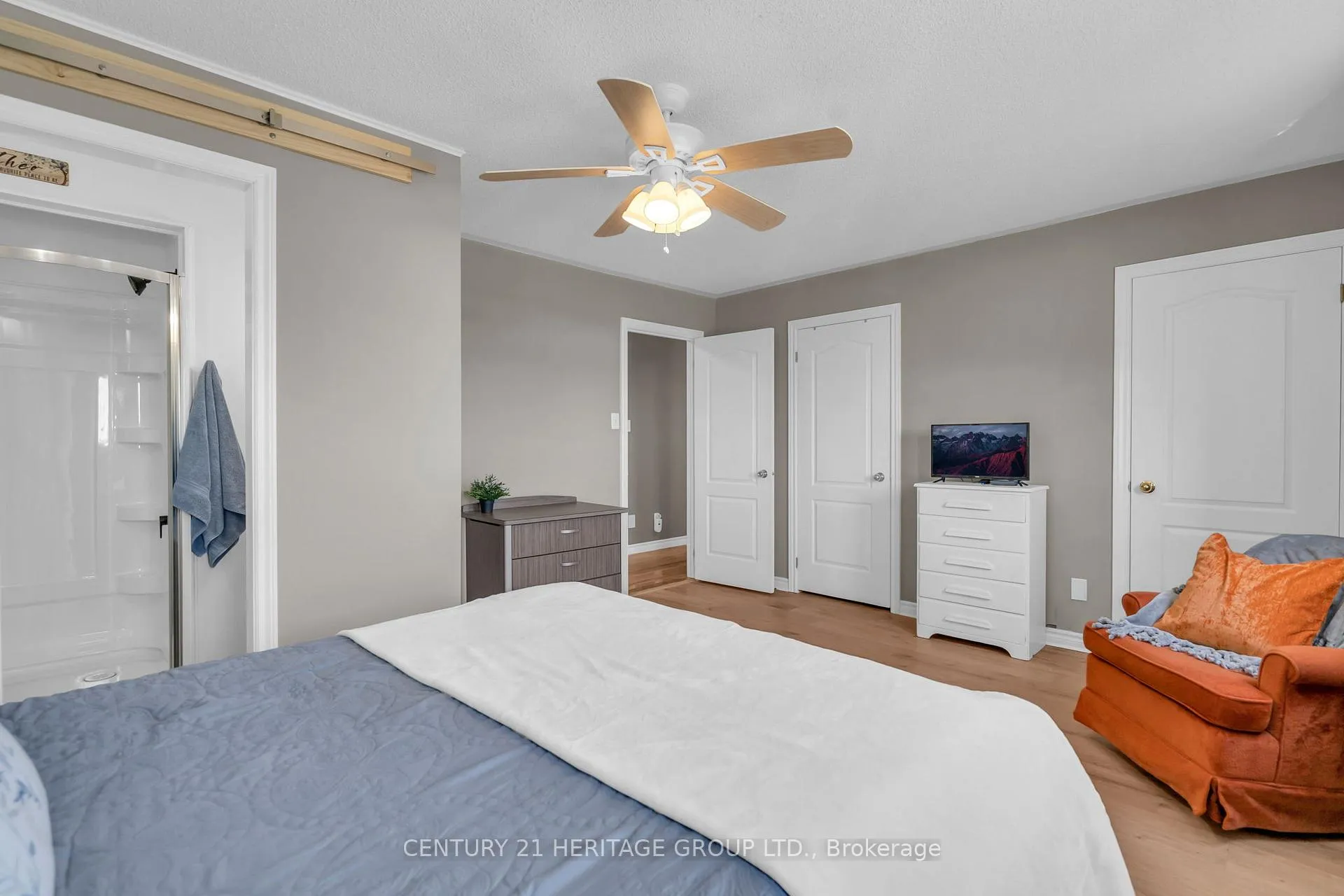 Photo 33 of 73 Stollar Boulevard, Barrie, Little Lake — HOMEH