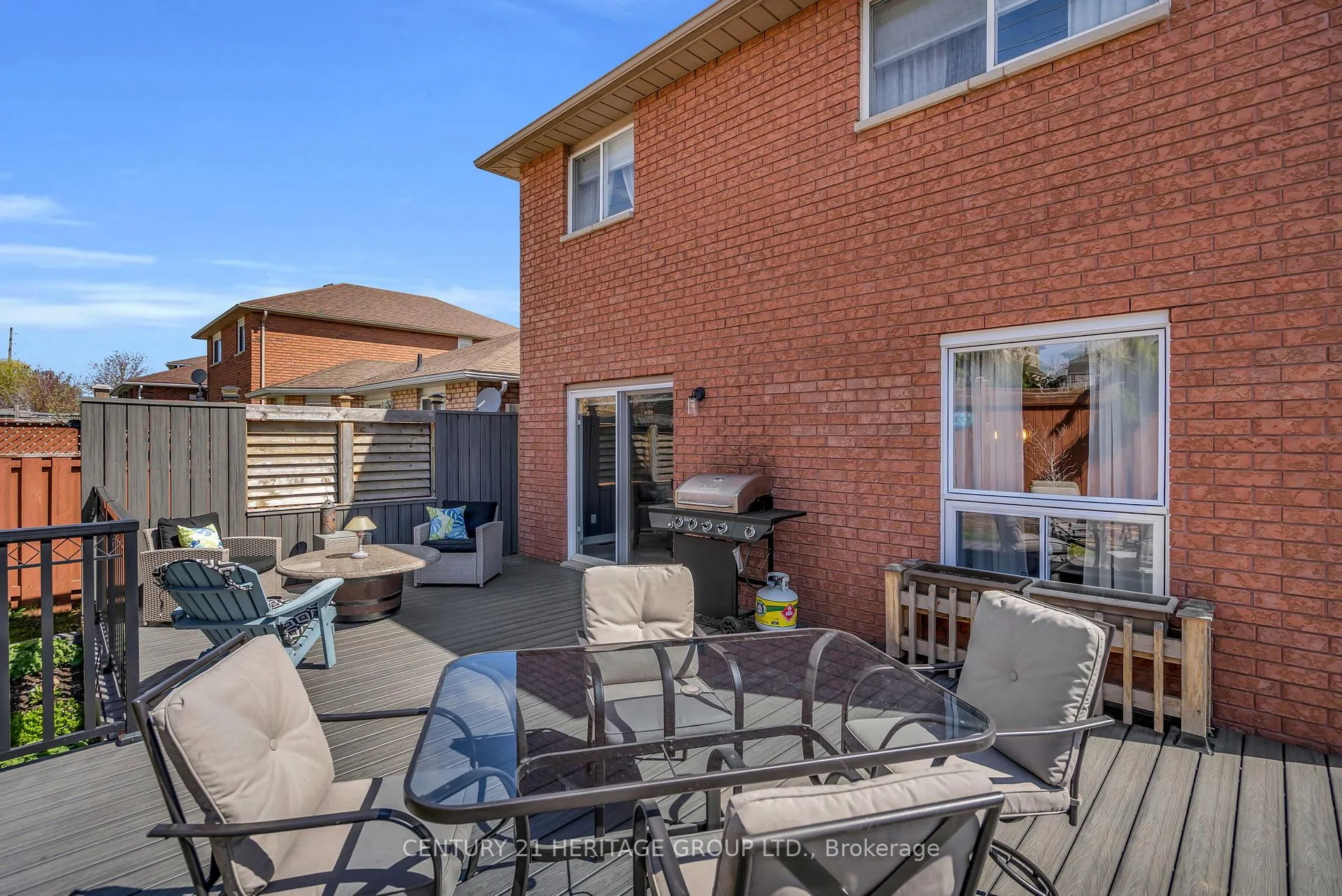 Photo 44 of 73 Stollar Boulevard, Barrie, Little Lake — HOMEH