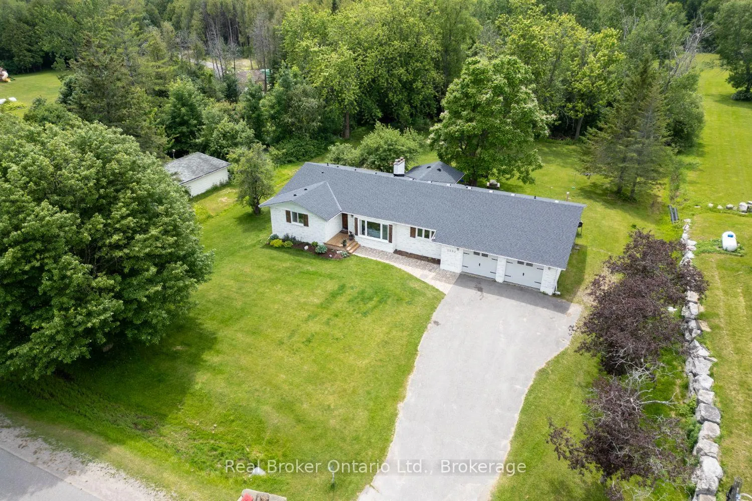 Front of 2532 Holt Road