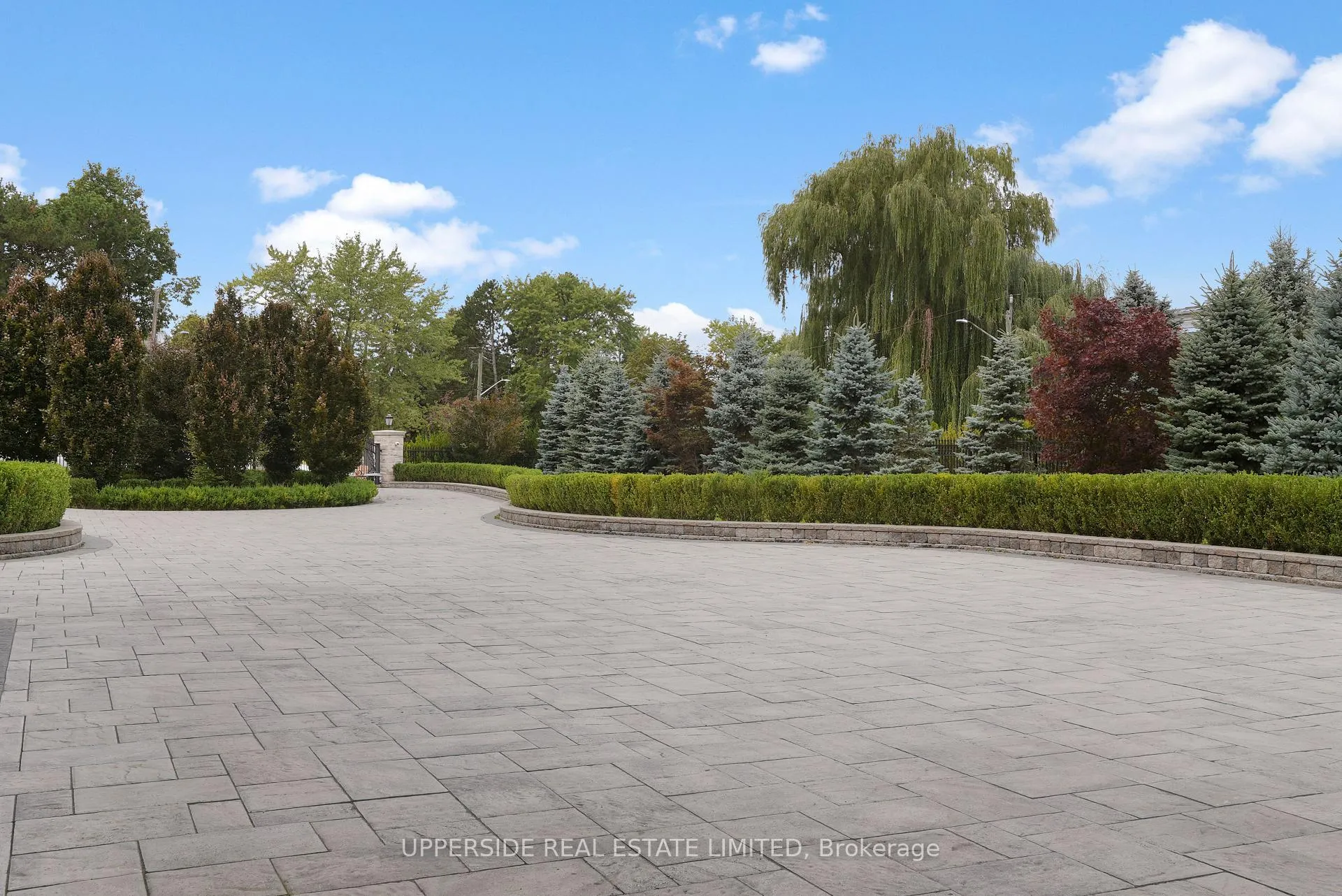 Photo 27 of 29 Riverside Boulevard W, Vaughan, Uplands — HOMEH