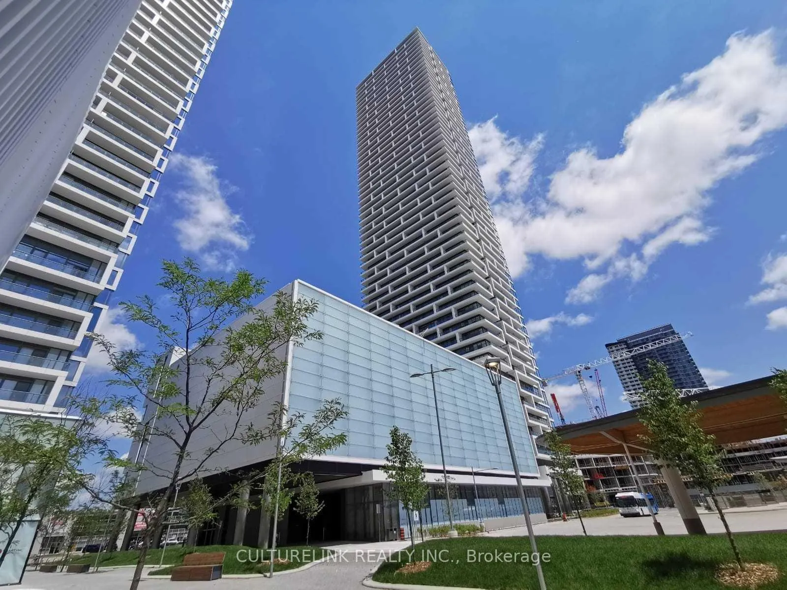Photo 21 of Unit 5601, 950 Portage Parkway, Vaughan, Vaughan Corporate Centre — HOMEH