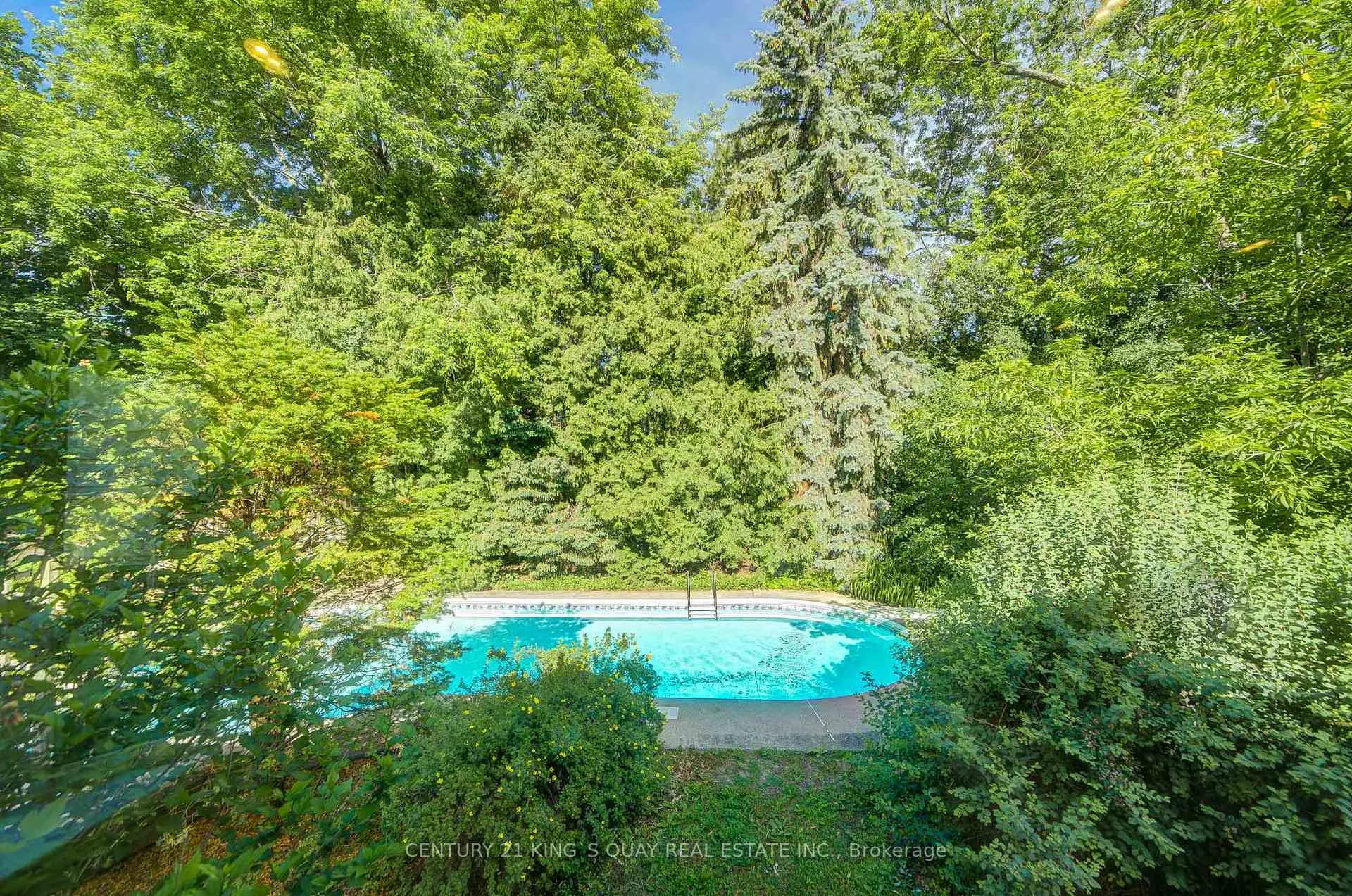 Photo 6 of 32 Chant Crescent, Markham, Unionville — HOMEH
