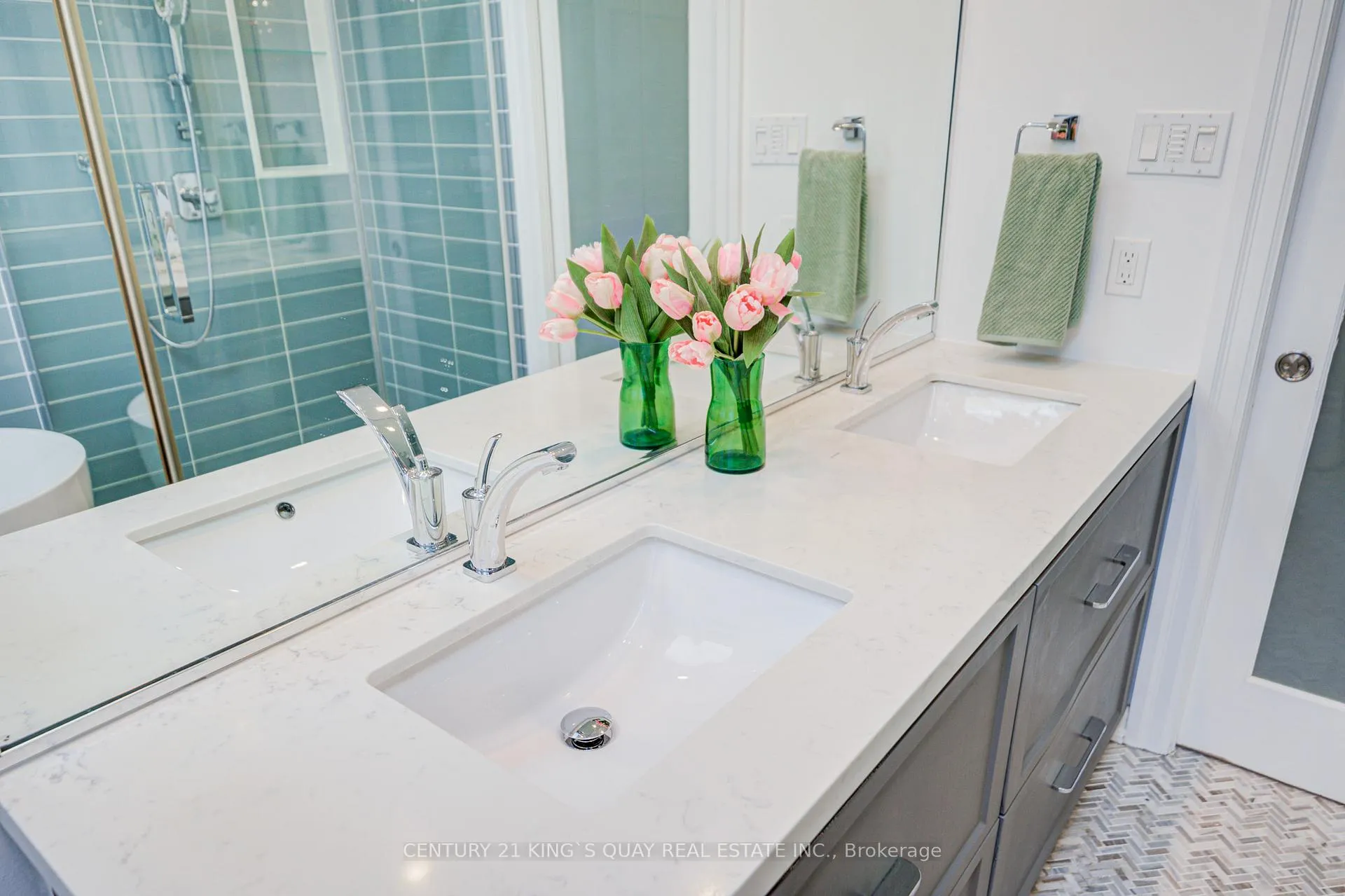 Photo 33 of 32 Chant Crescent, Markham, Unionville — HOMEH
