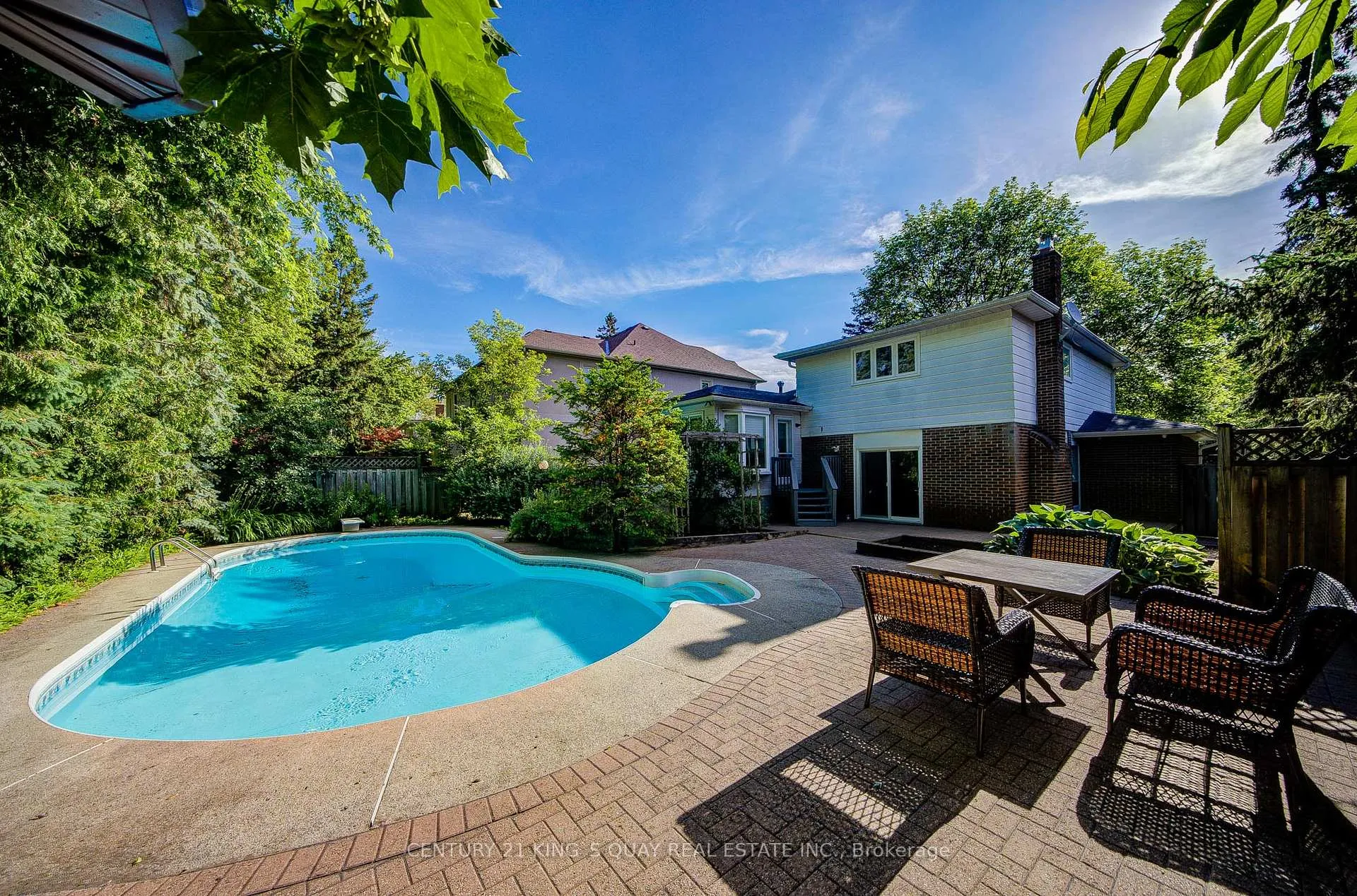 Photo 16 of 32 Chant Crescent, Markham, Unionville — HOMEH
