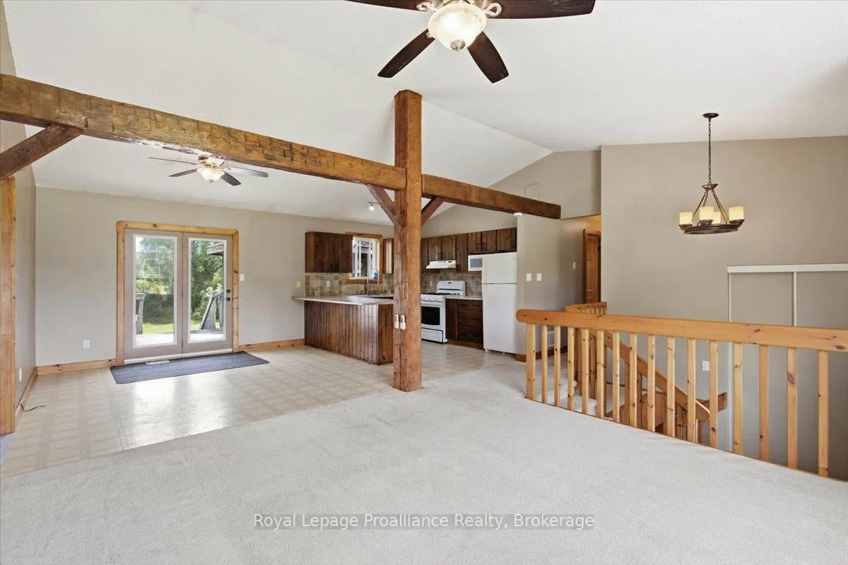 Photo 9 of 1005 Victoria Road, Prince Edward County, Ameliasburg Ward — HOMEH
