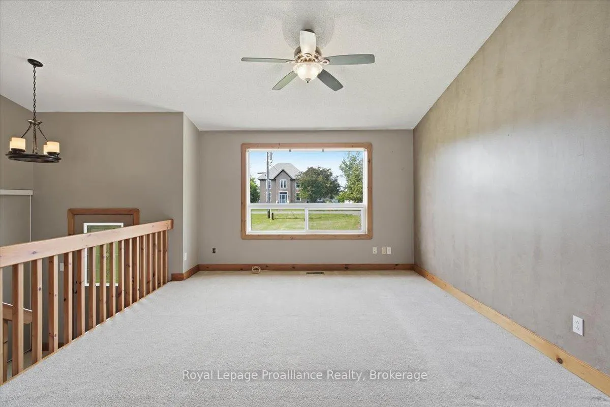 Photo 10 of 1005 Victoria Road, Prince Edward County, Ameliasburg Ward — HOMEH