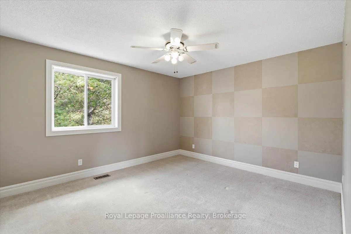 Photo 12 of 1005 Victoria Road, Prince Edward County, Ameliasburg Ward — HOMEH
