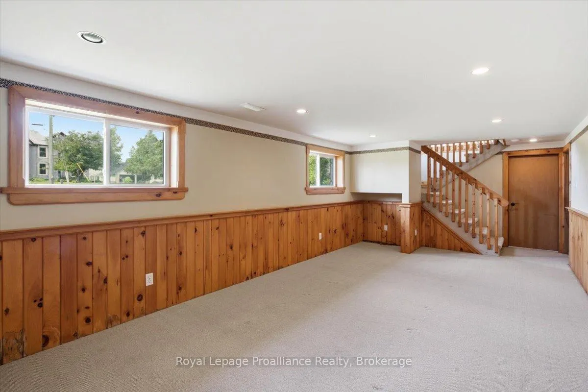 Photo 25 of 1005 Victoria Road, Prince Edward County, Ameliasburg Ward — HOMEH
