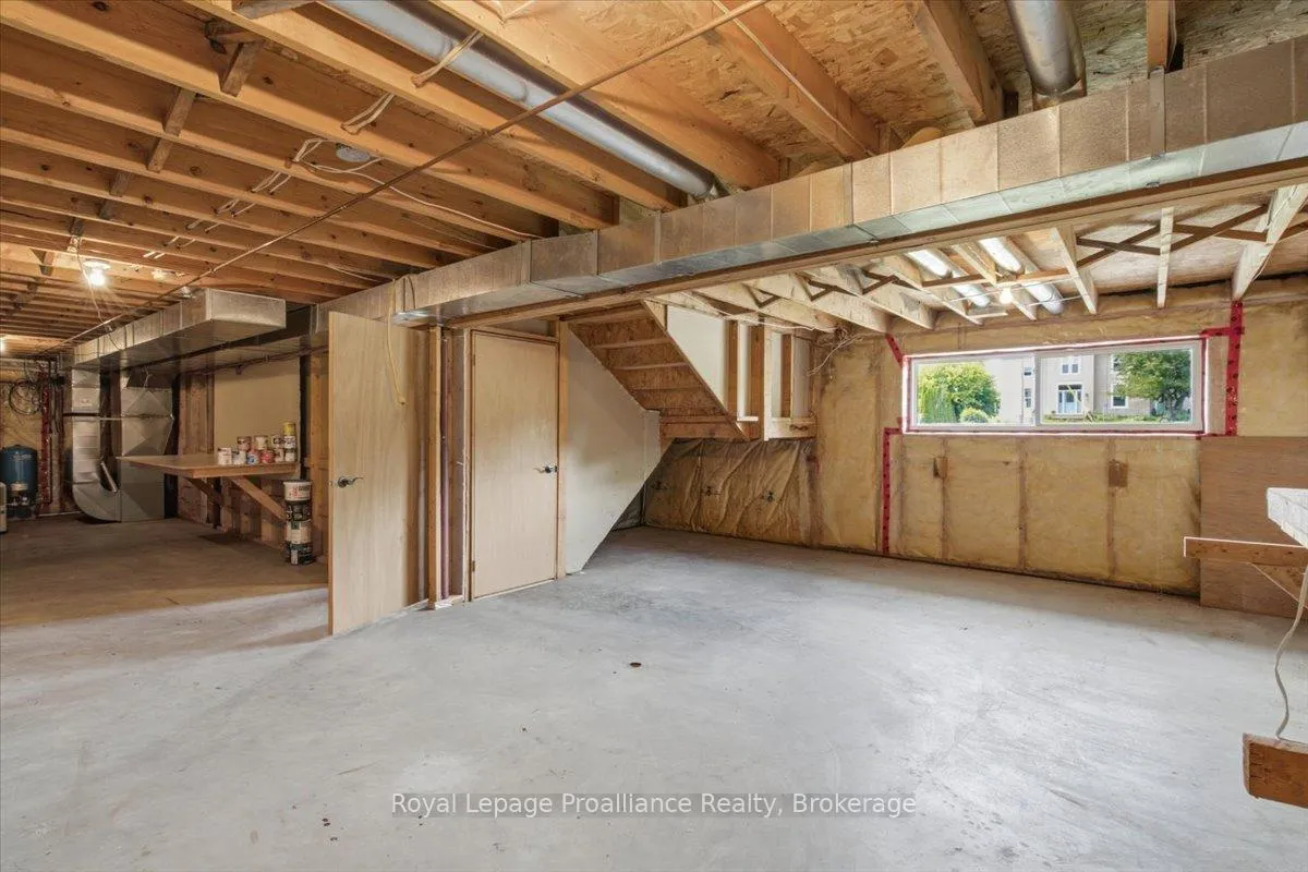 Photo 27 of 1005 Victoria Road, Prince Edward County, Ameliasburg Ward — HOMEH