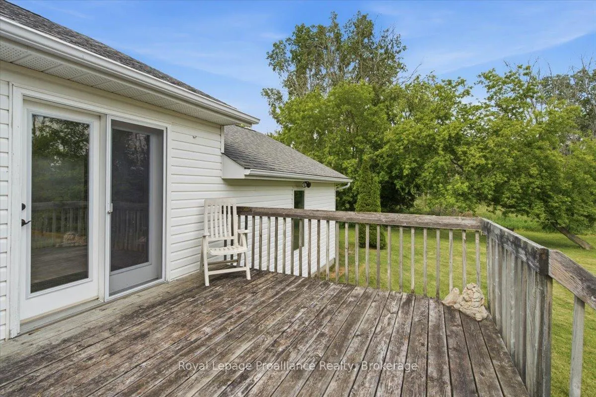 Photo 29 of 1005 Victoria Road, Prince Edward County, Ameliasburg Ward — HOMEH