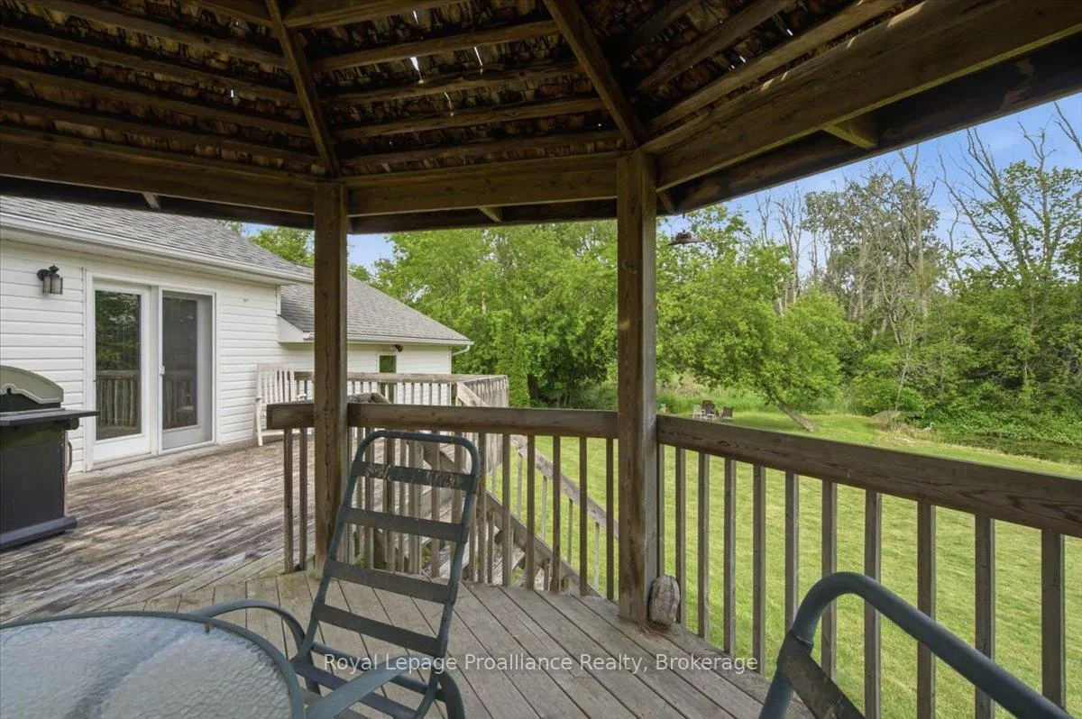 Photo 30 of 1005 Victoria Road, Prince Edward County, Ameliasburg Ward — HOMEH