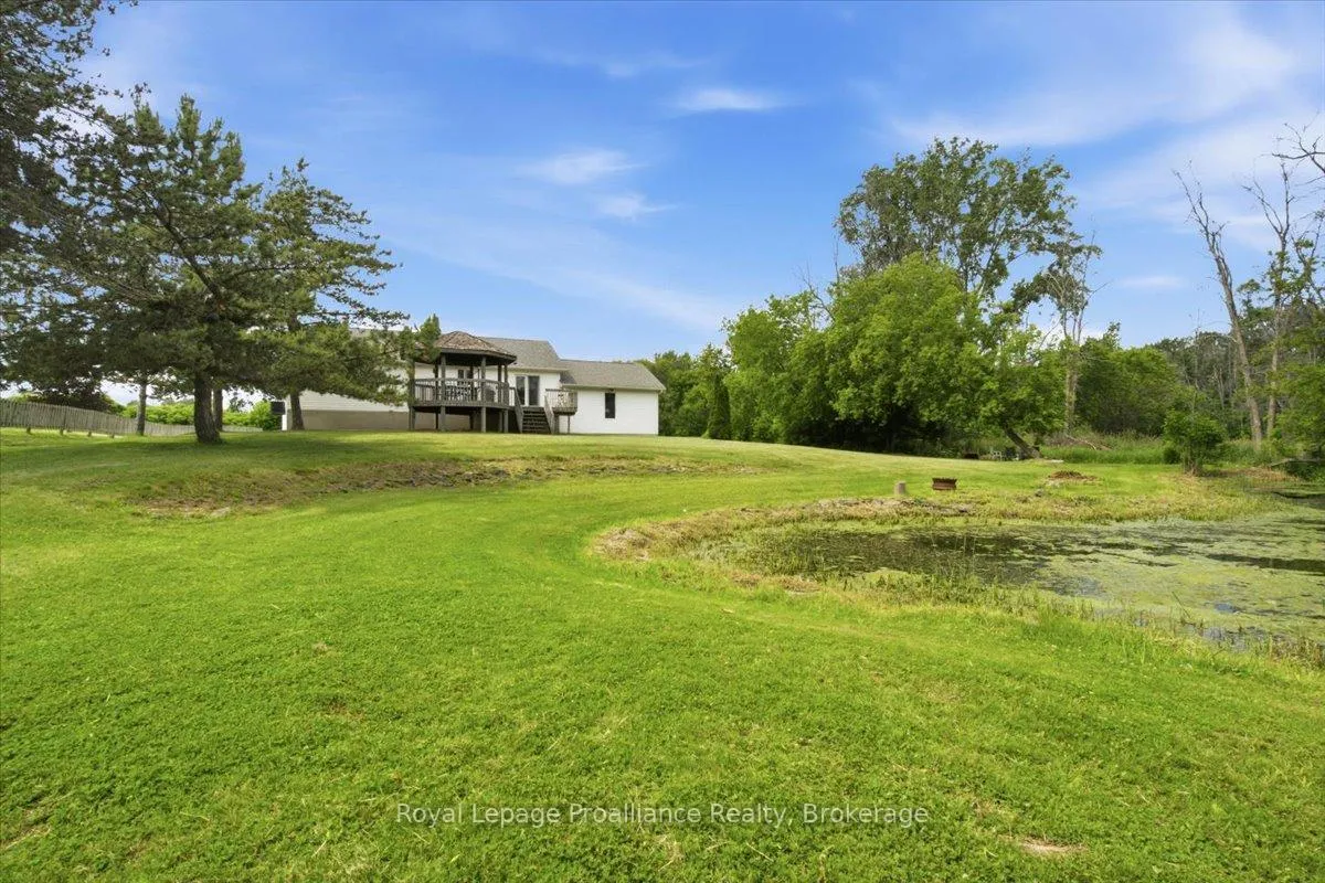 Photo 34 of 1005 Victoria Road, Prince Edward County, Ameliasburg Ward — HOMEH