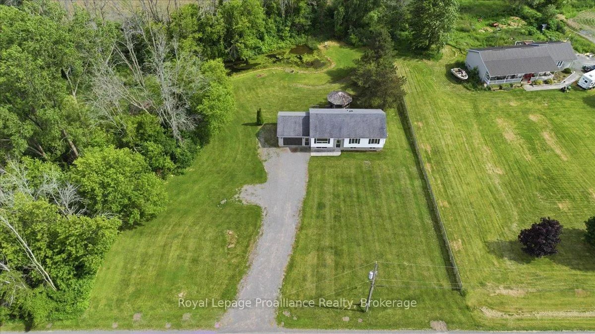 Photo 37 of 1005 Victoria Road, Prince Edward County, Ameliasburg Ward — HOMEH