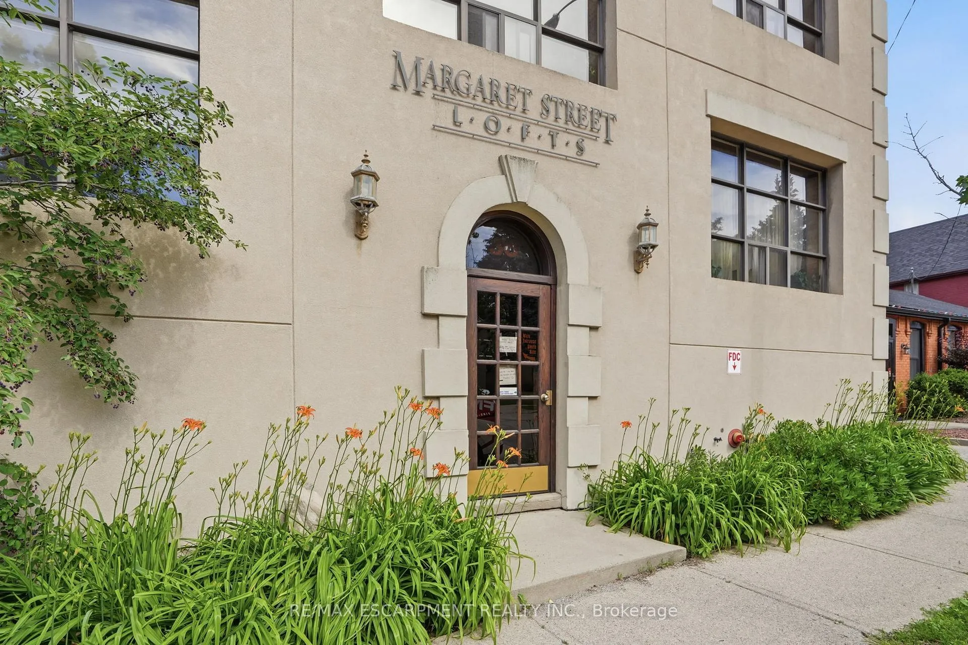 Photo 4 of Unit 21, 36 Margaret Street, Hamilton, Strathcona — HOMEH