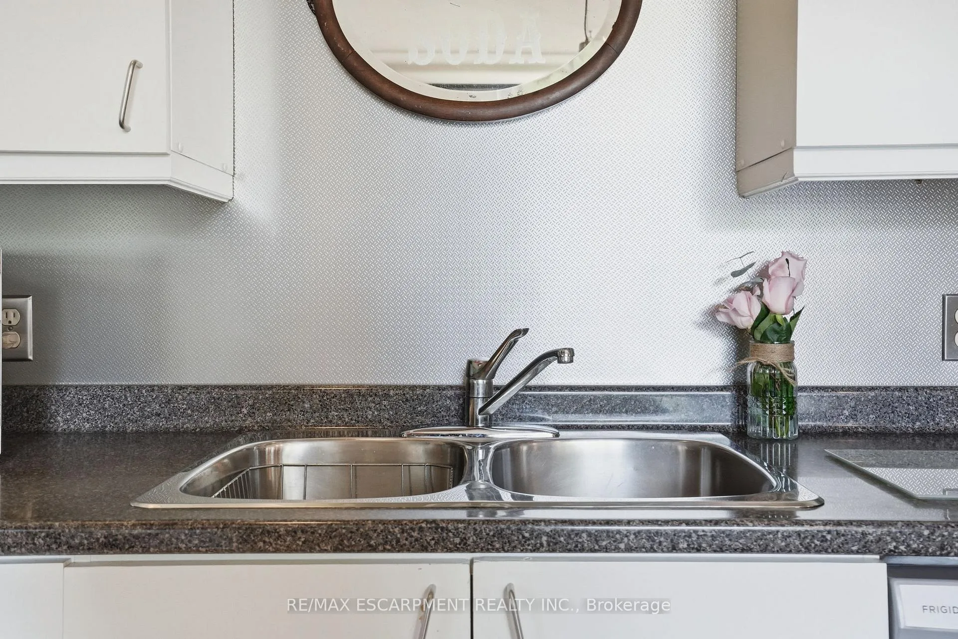 Photo 12 of Unit 21, 36 Margaret Street, Hamilton, Strathcona — HOMEH