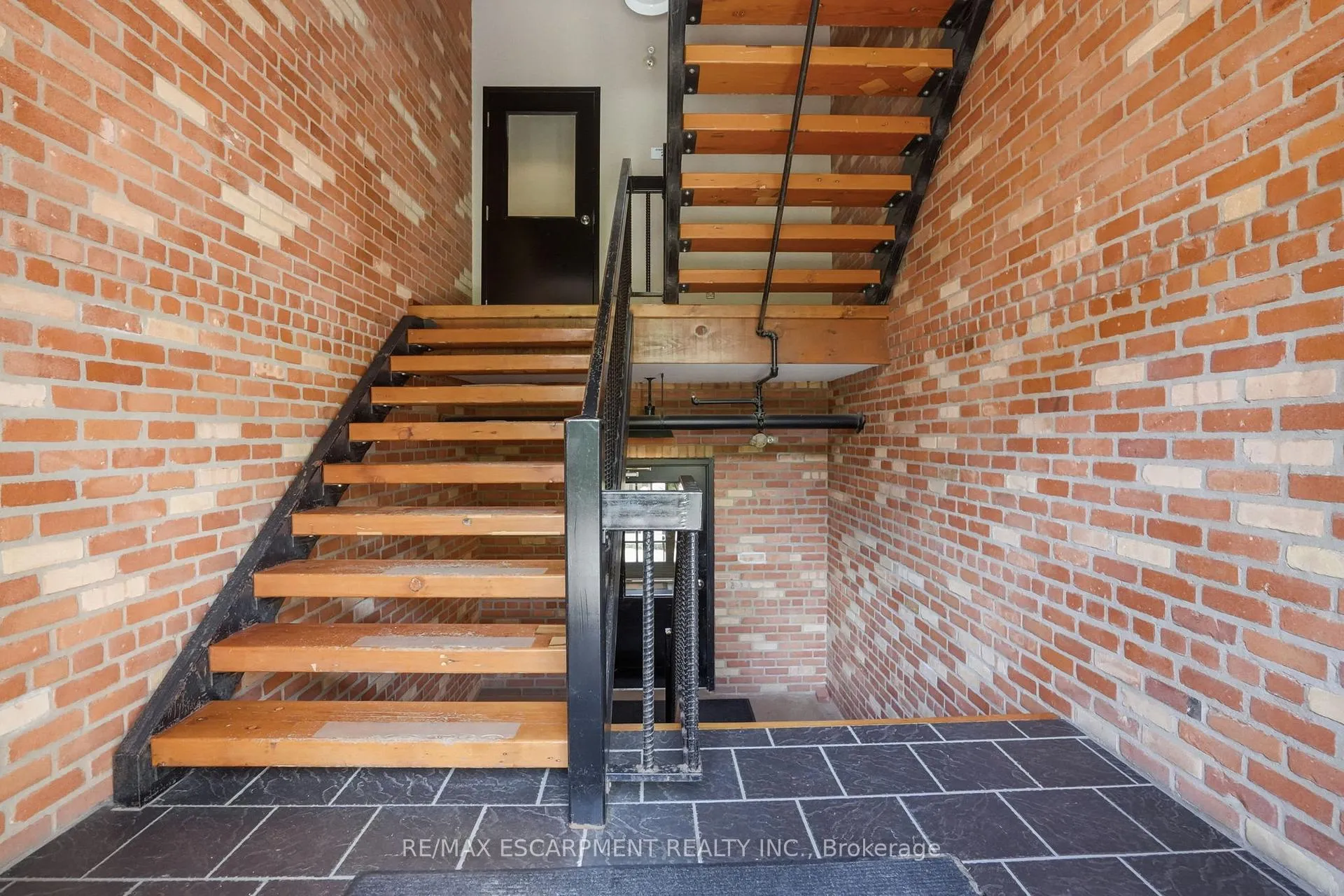 Photo 29 of Unit 21, 36 Margaret Street, Hamilton, Strathcona — HOMEH
