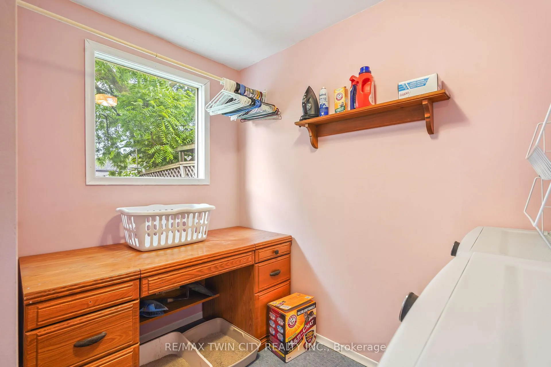 Photo 18 of 3 Brighton Avenue, Brantford, Eagle Place — HOMEH
