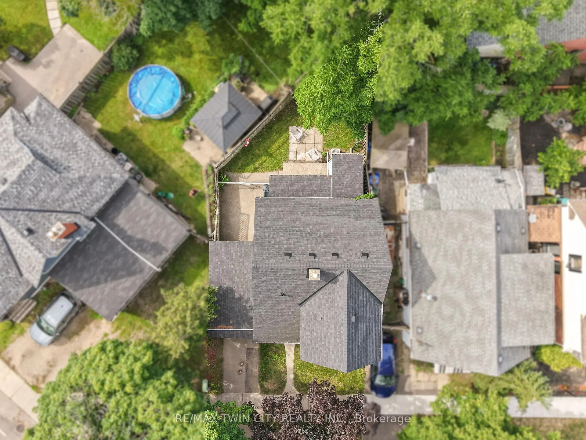 Photo 37 of 3 Brighton Avenue, Brantford, Eagle Place — HOMEH