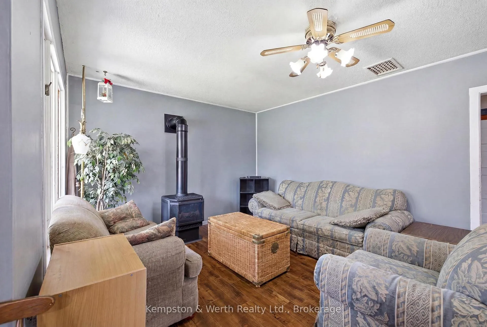 Photo 8 of 605 Inkerman Street E, North Perth, Listowel — HOMEH