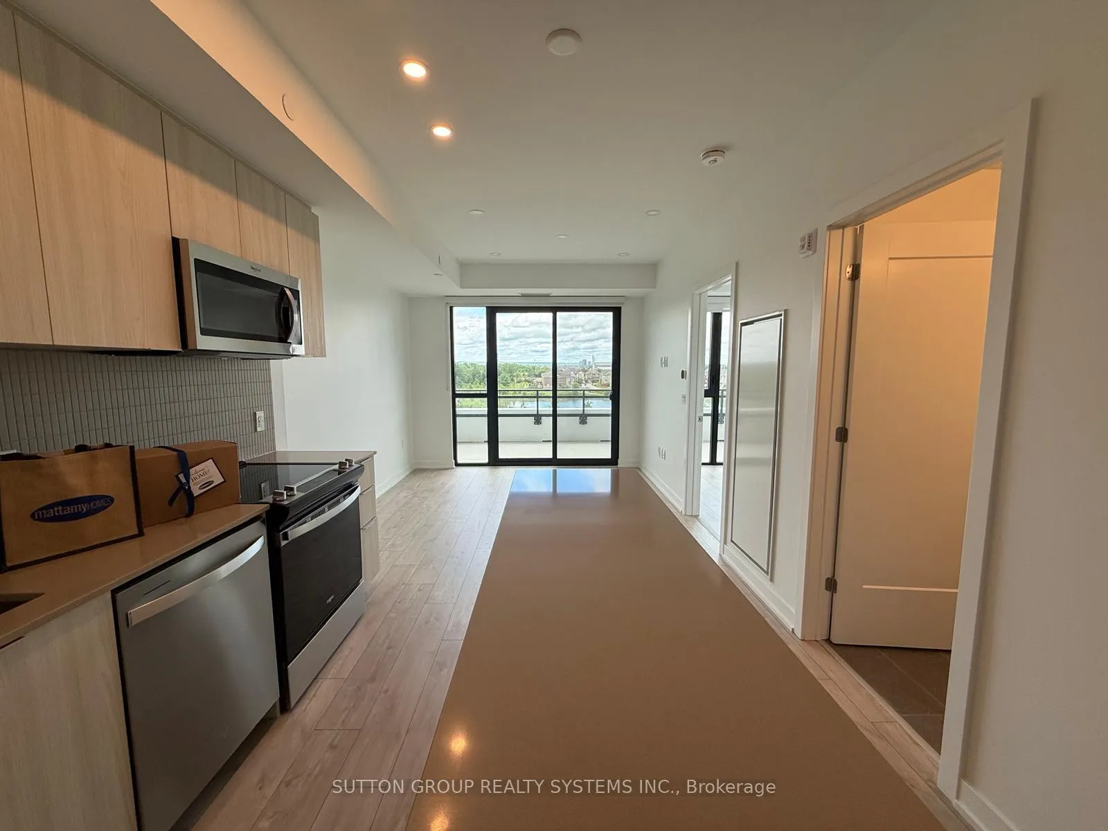 Photo 2 of Unit 404, 740 Whitlock Avenue, Milton, Cobban — HOMEH