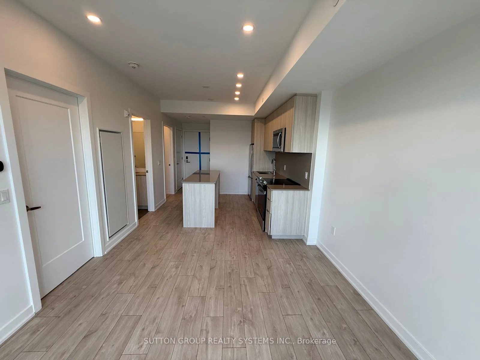 Photo 6 of Unit 404, 740 Whitlock Avenue, Milton, Cobban — HOMEH