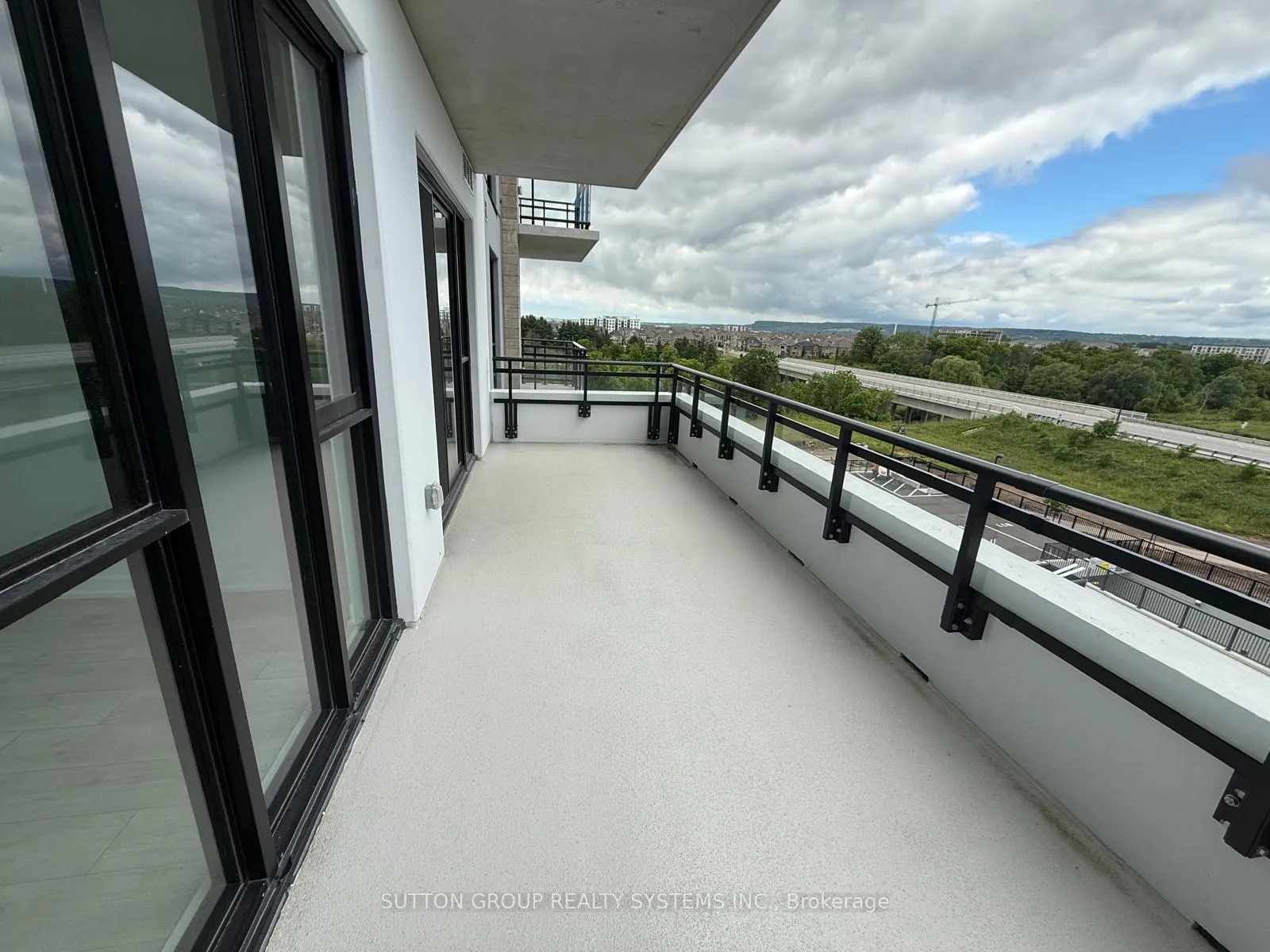 Photo 8 of Unit 404, 740 Whitlock Avenue, Milton, Cobban — HOMEH