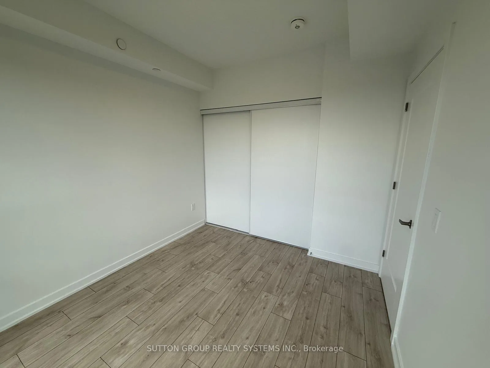 Photo 16 of Unit 404, 740 Whitlock Avenue, Milton, Cobban — HOMEH